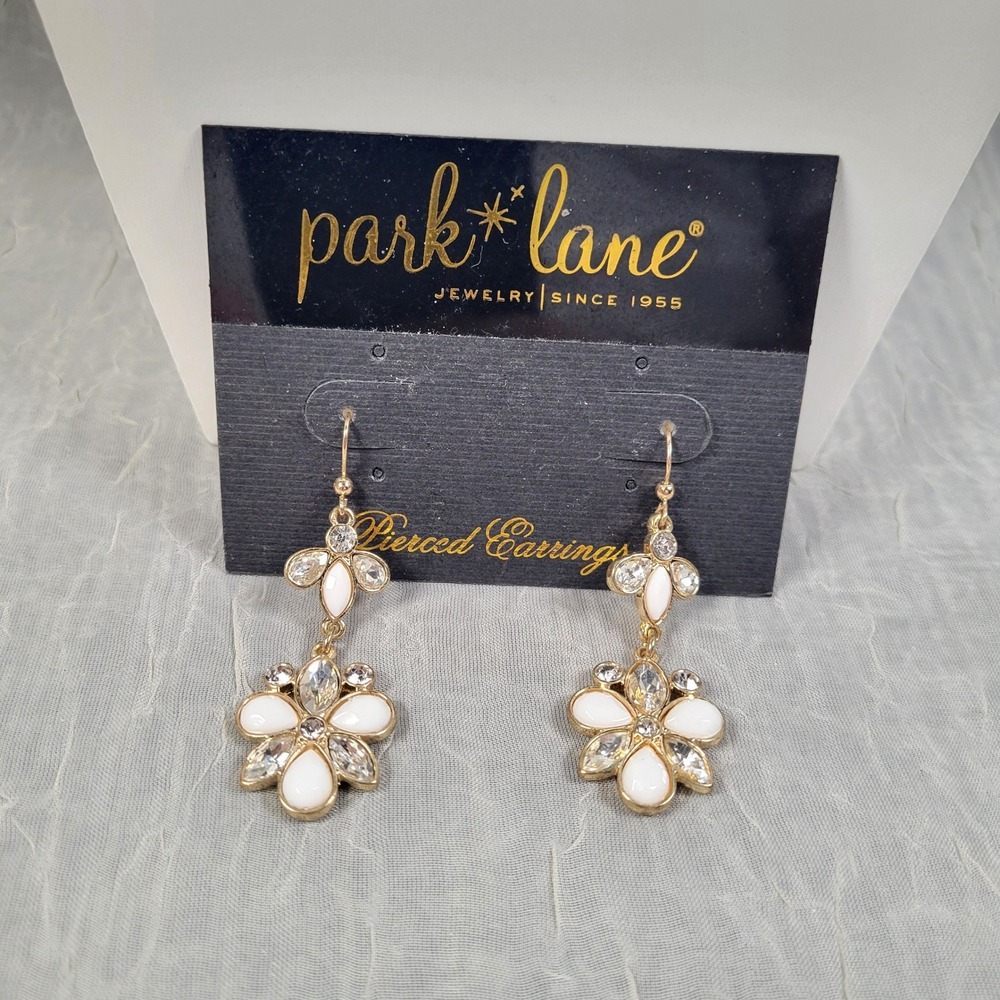 Park Lane Gold Tone White Clear Floral Drop Pierced Earrings Jewlery